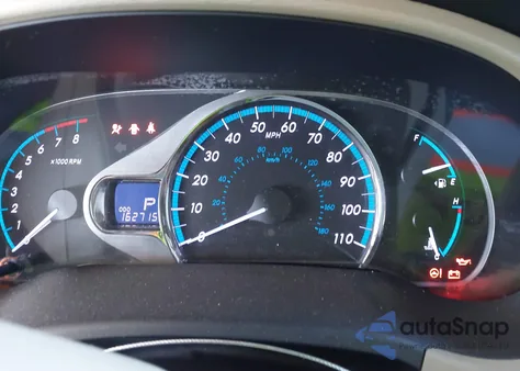 2012 Toyota Sienna Xle V6 8 Passenger z USA, uszkodzony, nr VIN 5TDYK3DC1CS228495